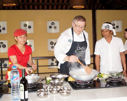 QUẢNG NAM: Các lễ hội, sự kiện văn hóa - du lịch năm 2018 tại Hội An - Anh 1