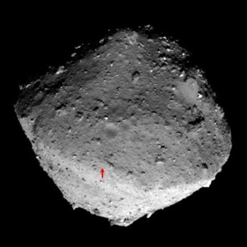 Tàu vũ trụ của Nhật Bản hạ cánh xuống tiểu hành tinh Ruygu - Anh 2