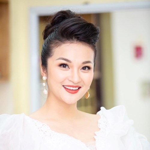 Nhac si Trinh Xuan Hao cung 8 nghe si noi tieng lam MV “ Dong mau Viet Nam” chong dich Covid-19 - Anh 8