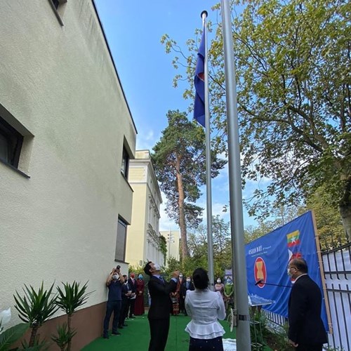 Lễ Thượng cờ ASEAN tại Berlin - Anh 1