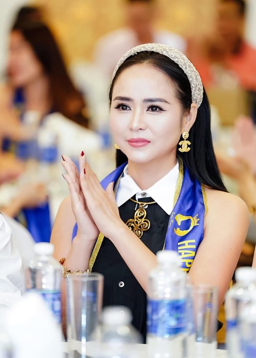 Bùi Thanh Hương và nỗ lực xây dựng thương hiệu nữ doanh nhân - Anh 2
