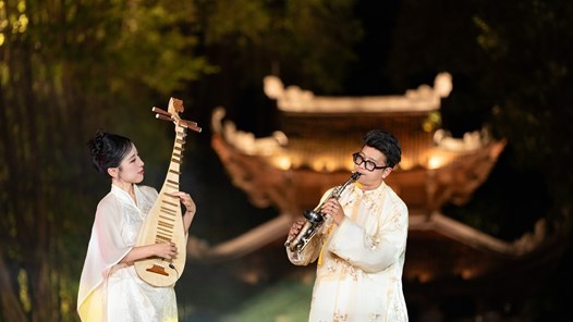 Tiếng ru của mẹ là thanh âm mang tâm hồn Việt Nam