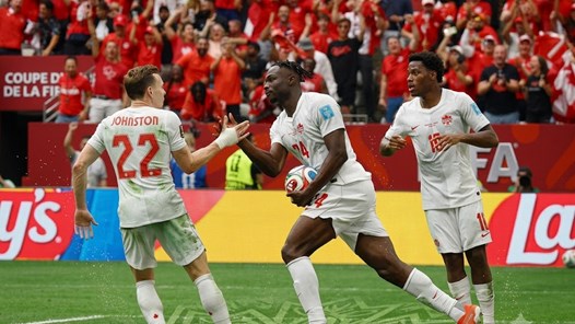 Siêu máy tính dự đoán kết quả trận Nam Phi vs Canada