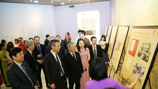 75 năm tình hữu nghị Việt – Trung qua góc nhìn tài liệu lưu trữ