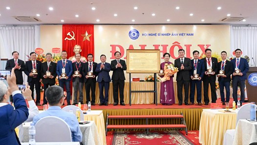Bà Trần Thị Thu Đông tái đắc cử Chủ tịch Hội Nghệ sĩ Nhiếp ảnh Việt Nam nhiệm kỳ 2026 - 2031