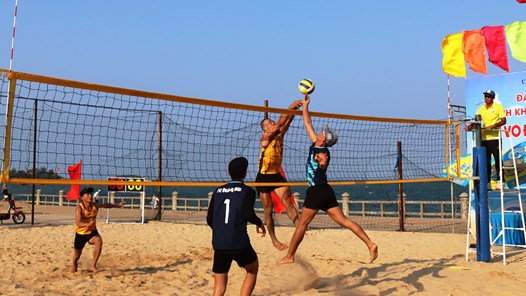 Khai mạc Giải Bóng chuyền bãi biển tỉnh Khánh Hòa 2026