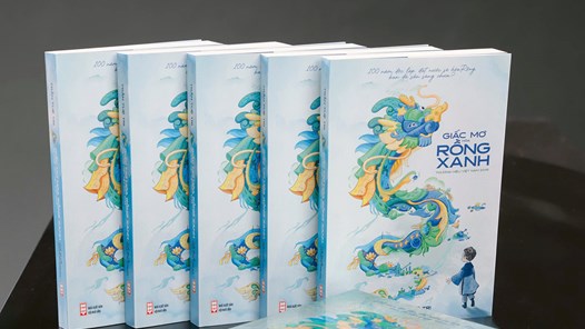 Ra mắt sách “Giấc mơ hóa Rồng Xanh – Thương hiệu Việt Nam 2045”