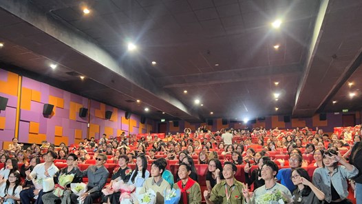 “Mưa đỏ” mở màn Liên hoan Phim Việt Nam lần thứ XXIV tại TP.HCM