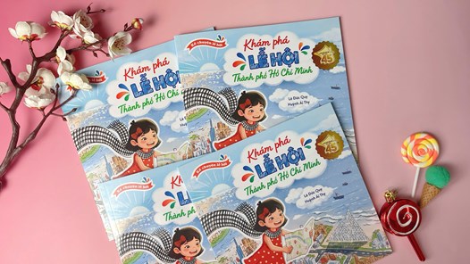 Khám phá nhịp sống lễ hội qua cuốn sách chào mừng 50 năm thành phố mang tên Bác