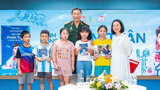   “Bắt đúng tần số” để lan tỏa tình yêu văn hóa đọc đến trẻ