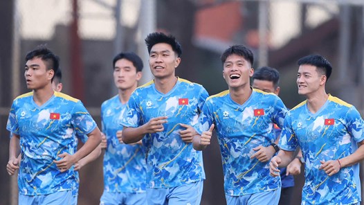 U22 Việt Nam tập buổi đầu tại Bangkok, hướng tới trận mở màn SEA Games 33