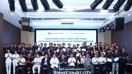 Bế mạc khóa đào tạo Y học thể thao trong bóng đá và phòng chống Doping