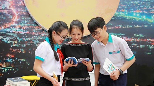 Phát triển ngành Xuất bản trở thành bộ phận quan trọng của công nghiệp văn hóa