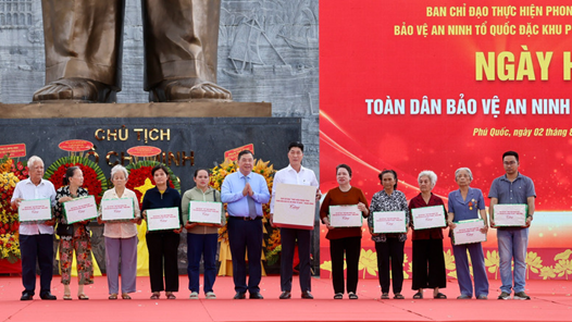 Xây dựng Phú Quốc trở thành đơn vị kiểu mẫu về an ninh, trật tự và văn minh đô thị