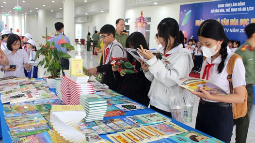 Lâm Đồng: Phát động Ngày Sách và Văn hóa đọc Việt Nam