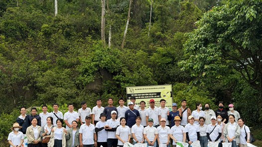 Lan tỏa phong trào “Green Weekend”, chung tay giữ xanh bán đảo Sơn Trà