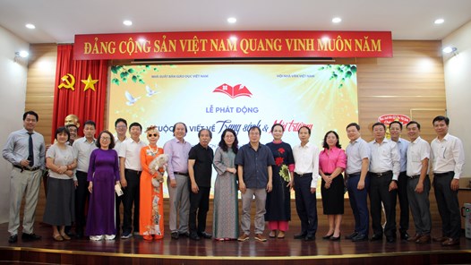 Phát động cuộc thi viết về “Trang sách & Mái trường” tại TP.HCM