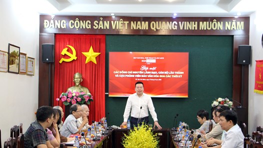 Báo Văn Hóa gặp mặt các thế hệ cán bộ, phóng viên tại TP.HCM