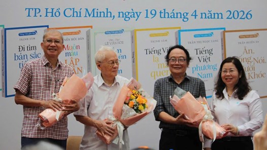 Hơn 25 năm lan tỏa tình yêu tiếng Việt qua bộ sách “Tiếng Việt giàu đẹp”