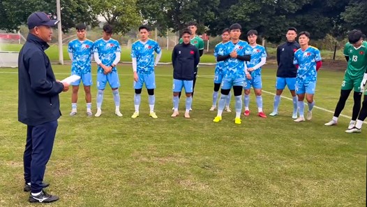 U22 Việt Nam bước vào tập luyện, chuẩn bị cho trận đấu với U22 Trung Quốc