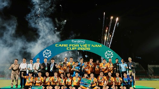 Sôi động Giải bóng đá Tứ hùng - Care For Việt Nam Cup 2026