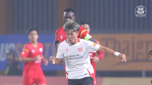 Khoa Ngô - “làn gió” Việt kiều và bài toán đường dài