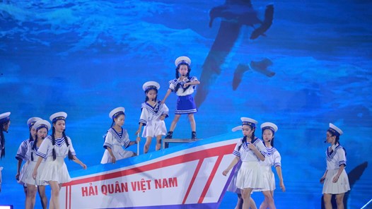 Biển Việt Nam - Hành trình không gian xanh