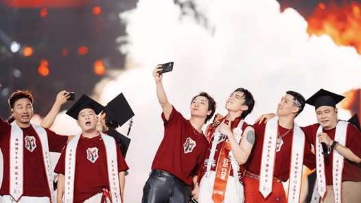 “Gai home” concert: Khép lại hành trình rực rỡ của “Anh trai vượt ngàn chông gai” 2024