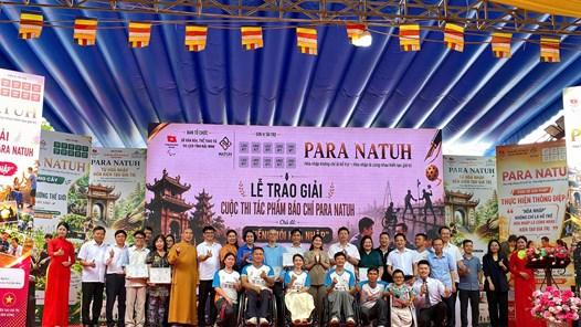 Báo chí kể chuyện về “tiếng nói hòa nhập”