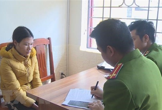 Lừa bán khẩu trang trên Facebook, chiếm đoạt gần 600 triệu đồng - Anh 1