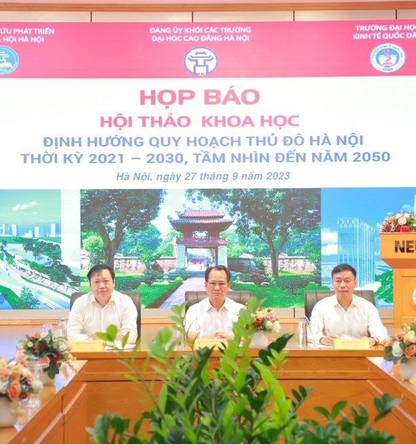 Tổ chức Hội thảo khoa học về định hướng quy hoạch Hà Nội - Anh 1