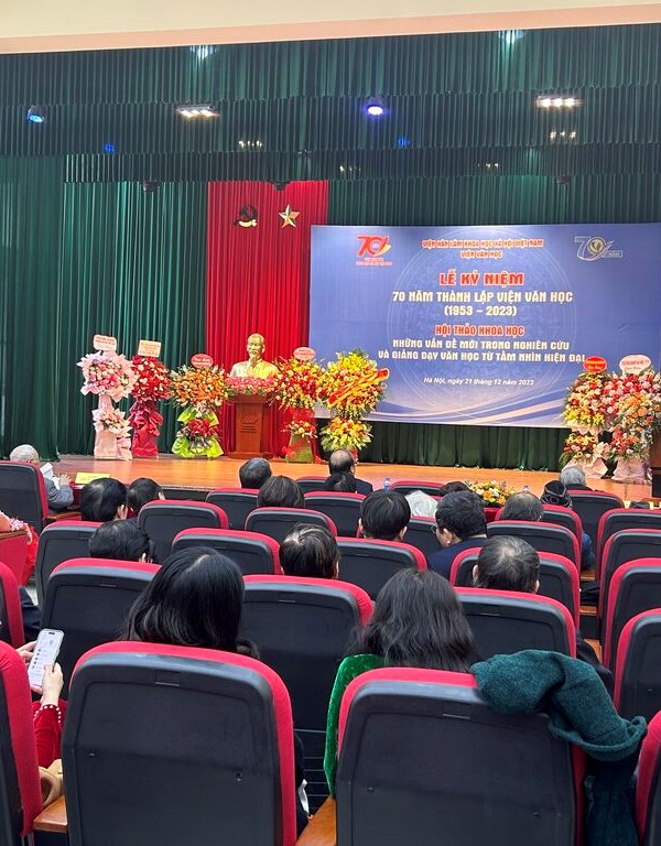 Viện Văn học kỷ niệm 70 năm thành lập với nhiều thành tựu đáng tự hào - Anh 2