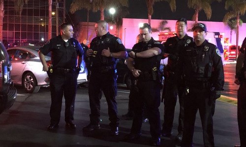 Nổ súng ở trung tâm bowling Mỹ, 3 người thiệt mạng - Anh 1