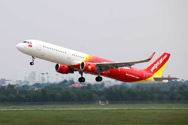 “Kết nối yêu thương – Yêu là phải tới” 17 chuyến bay khứ hồi đặc biệt & hàng triệu vé máy bay giá chỉ từ 0 đồng - Anh 2