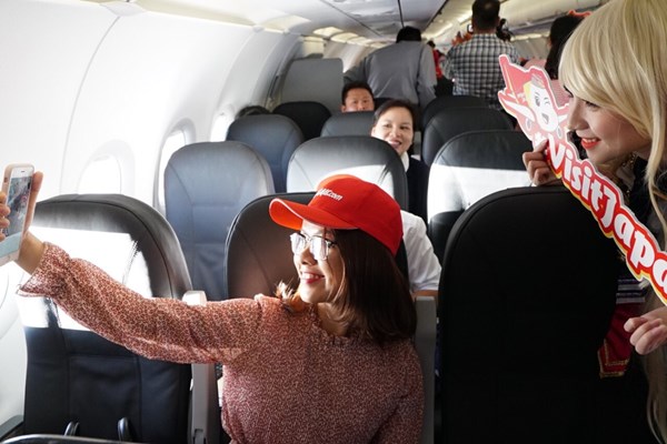 Vietjet khai trương đường bay từ Tp.HCM đến Osaka (Nhật Bản) - Anh 6