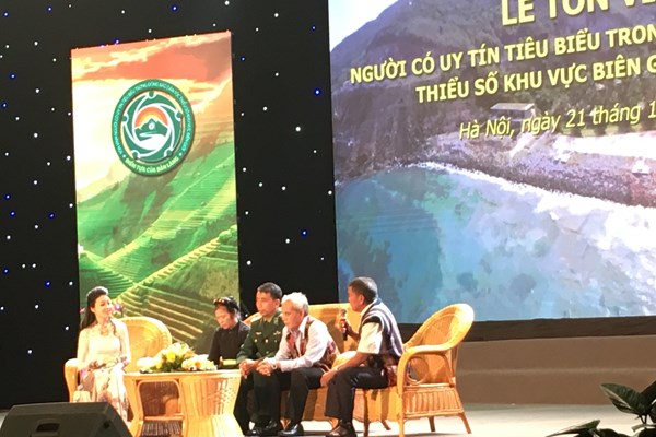 Điểm tựa của bản làng - Anh 3