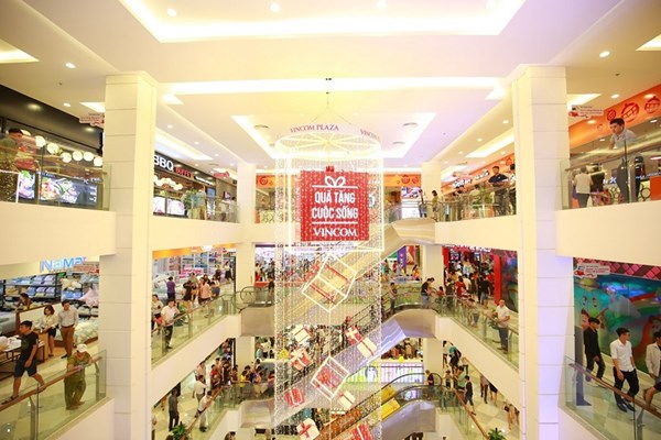 Khai trương 5 trung tâm thương mại Vincom đúng lễ Giáng Sinh - Anh 2