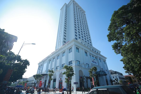 Khai trương 5 trung tâm thương mại Vincom đúng lễ Giáng Sinh - Anh 4