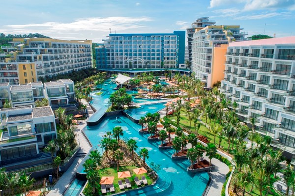 Premier Residences Phu Quoc Emerald Bay ưu đãi khủng chào năm mới 2019 - Anh 1