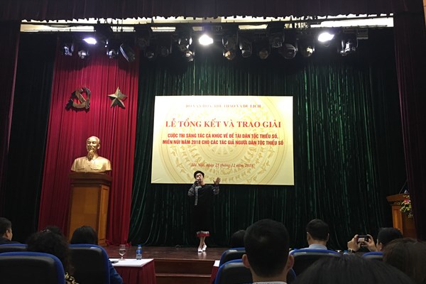 Trao thưởng cho 22 ca khúc về đề tài dân tộc thiểu số - Anh 2