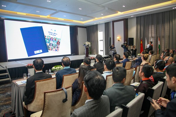 Ra mắt sách “Câu chuyện Du lịch Việt Nam” - Anh 2