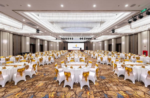 Vinpearl: Từ nghỉ dưỡng 5 sao tới biểu tượng văn hóa, du lịch - Anh 5