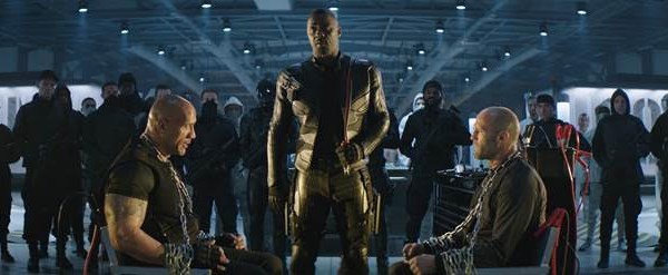 Ngoại truyện Fast & Furious  tung trailer đầu tiên với những cú chơi khăm đỉnh cao từ Dwayne Johnson và Jason Statham - Anh 2