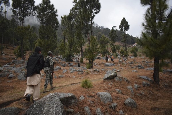 Căng thẳng leo thang giữa Ấn Độ và Pakistan - Anh 1