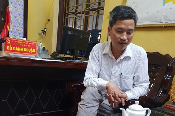 Vụ thầy giáo bị 