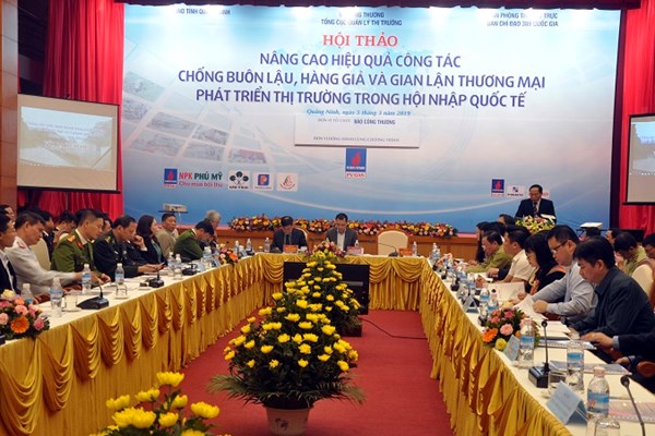 Nâng cao hiệu quả công tác chống buôn lậu, hàng giả - Anh 1