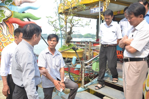 Thấy gì khi bất ngờ kiểm tra? - Anh 1