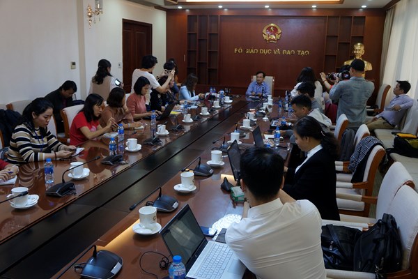 64 thí sinh Hòa Bình có thay đổi về kết quả thi THPTQG 2018: Vì sao Bộ GD&ĐT không công bố danh tính? - Anh 1