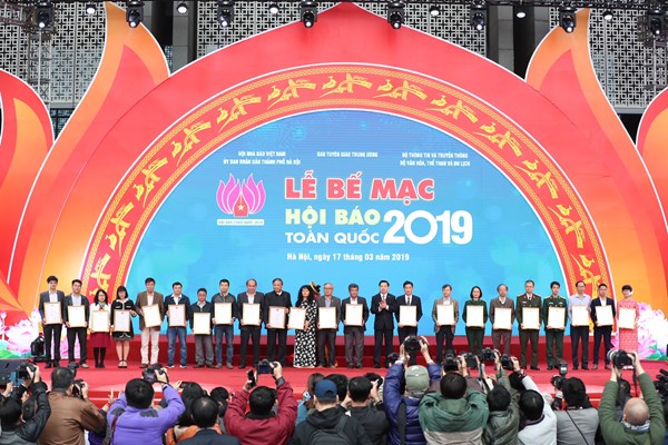 Bế mạc sự kiện văn hóa - báo chí lớn nhất trong năm - Anh 6