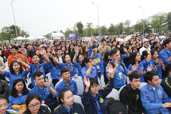 “#3500 Sinh mạng” - Chiến dịch toàn cầu vì an toàn giao thông đến Việt Nam - Anh 5